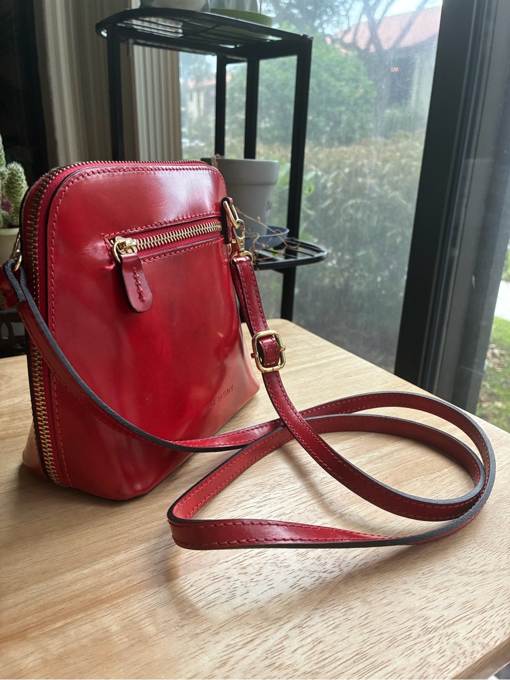 Pratesi Firenze Italian Cherry Red Leather Crossbody Bag - Picture 8 of 16
